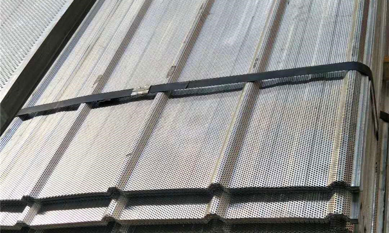 折彎沖孔板